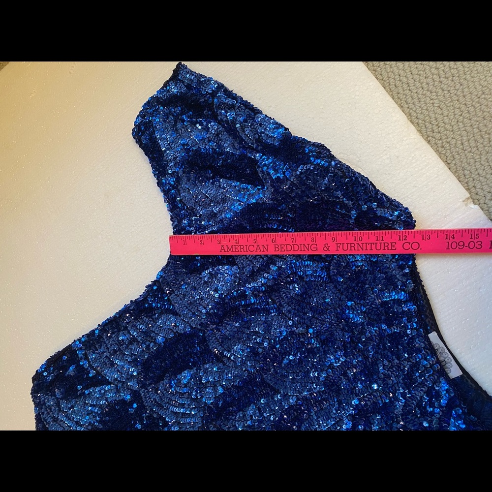 Beautiful, Brand New, Intricate, Sequined Top - Picture 10 of 12